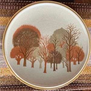 Mikasa StyleKraft Walnut Grove orange, brown, cream dinner plates